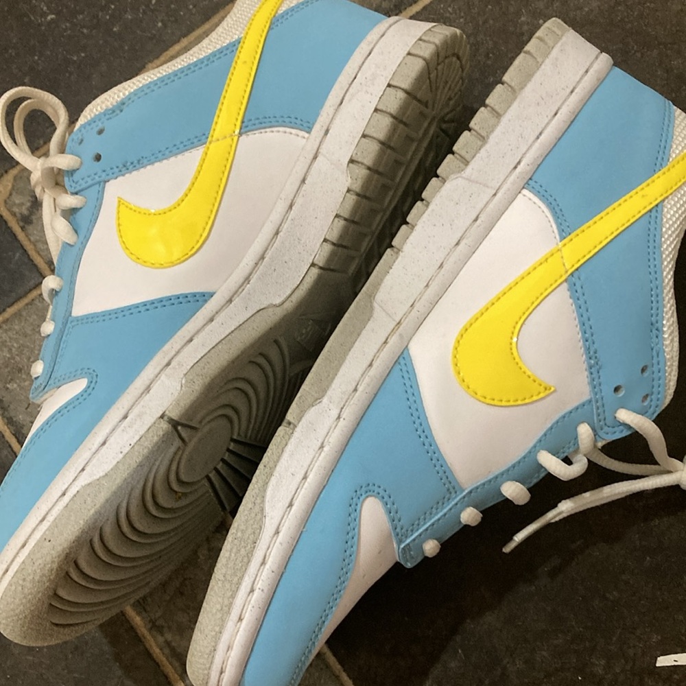 Jordan low dunks - Picture 2 of 3